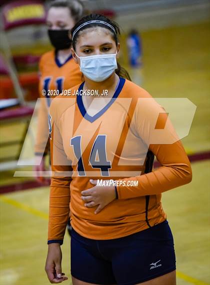 Thumbnail 2 in Cienega @ Salpointe Catholic photogallery.