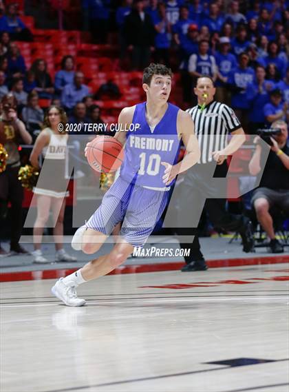 Thumbnail 2 in Fremont vs. Davis (UHSAA 6A Final) photogallery.