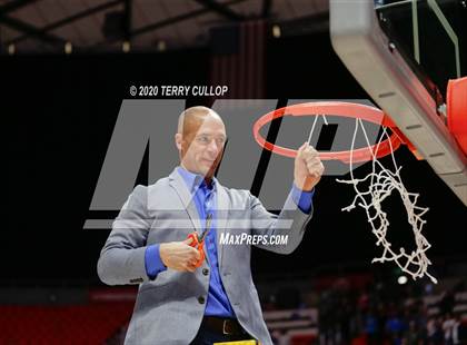 Thumbnail 3 in Fremont vs. Davis (UHSAA 6A Final) photogallery.