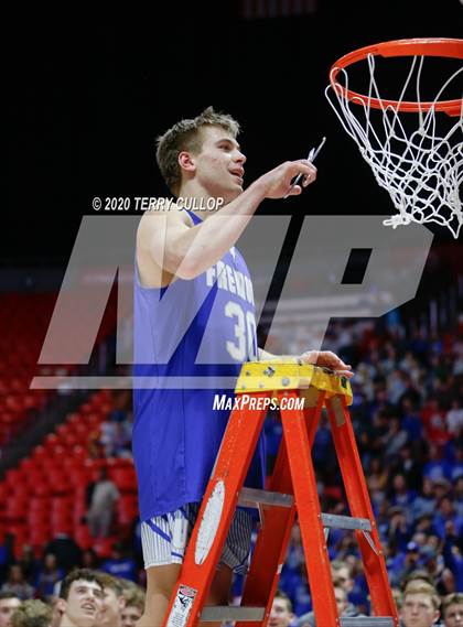 Thumbnail 3 in Fremont vs. Davis (UHSAA 6A Final) photogallery.