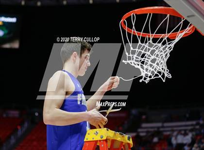 Thumbnail 3 in Fremont vs. Davis (UHSAA 6A Final) photogallery.