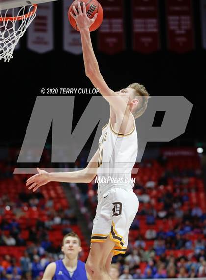 Thumbnail 1 in Fremont vs. Davis (UHSAA 6A Final) photogallery.