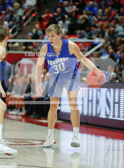 Thumbnail 1 in Fremont vs. Davis (UHSAA 6A Final) photogallery.