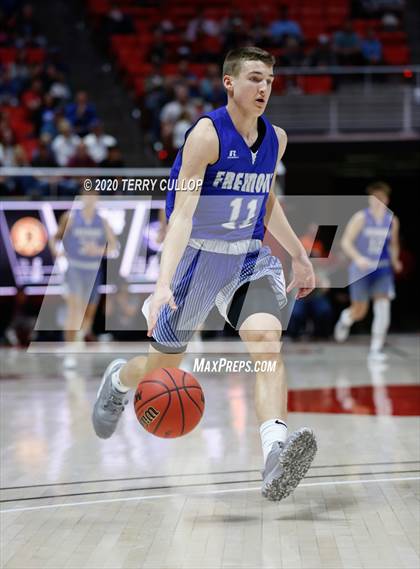 Thumbnail 3 in Fremont vs. Davis (UHSAA 6A Final) photogallery.