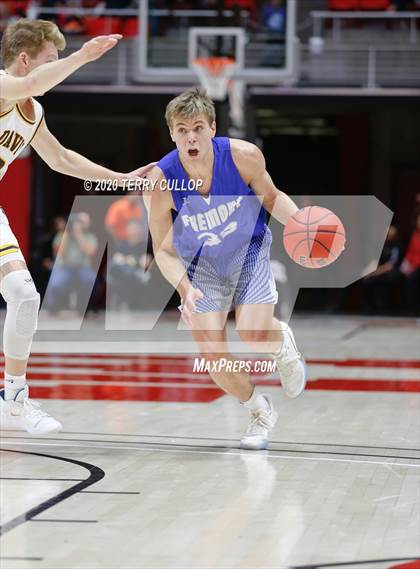 Thumbnail 1 in Fremont vs. Davis (UHSAA 6A Final) photogallery.