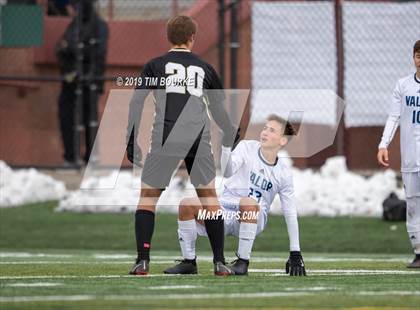 Thumbnail 2 in Rock Canyon vs. Valor Christian (CHSAA 5A Round 1) photogallery.