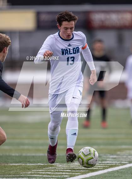 Thumbnail 1 in Rock Canyon vs. Valor Christian (CHSAA 5A Round 1) photogallery.