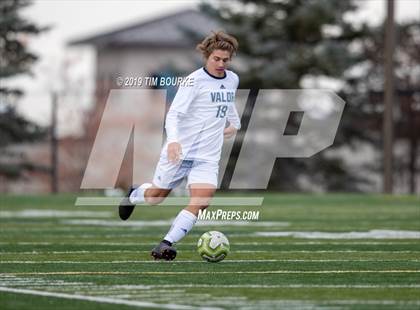 Thumbnail 2 in Rock Canyon vs. Valor Christian (CHSAA 5A Round 1) photogallery.