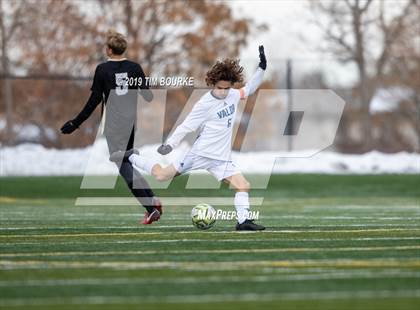 Thumbnail 2 in Rock Canyon vs. Valor Christian (CHSAA 5A Round 1) photogallery.
