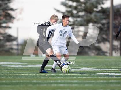 Thumbnail 3 in Rock Canyon vs. Valor Christian (CHSAA 5A Round 1) photogallery.