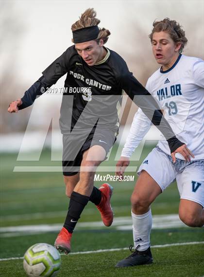 Thumbnail 1 in Rock Canyon vs. Valor Christian (CHSAA 5A Round 1) photogallery.
