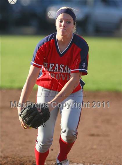 Thumbnail 1 in Pleasant Grove @ Elk Grove photogallery.