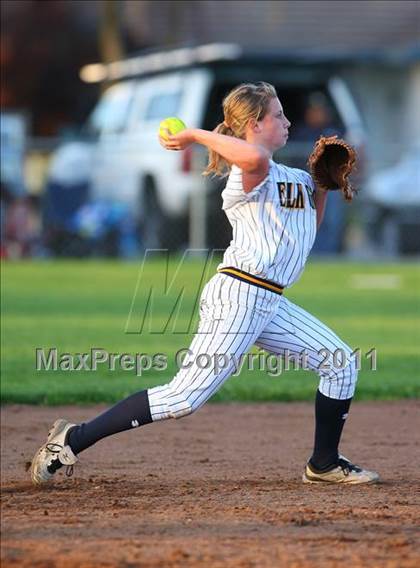Thumbnail 2 in Pleasant Grove @ Elk Grove photogallery.