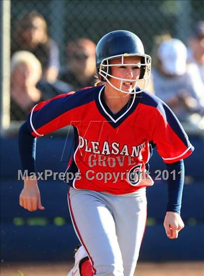 Thumbnail 3 in Pleasant Grove @ Elk Grove photogallery.