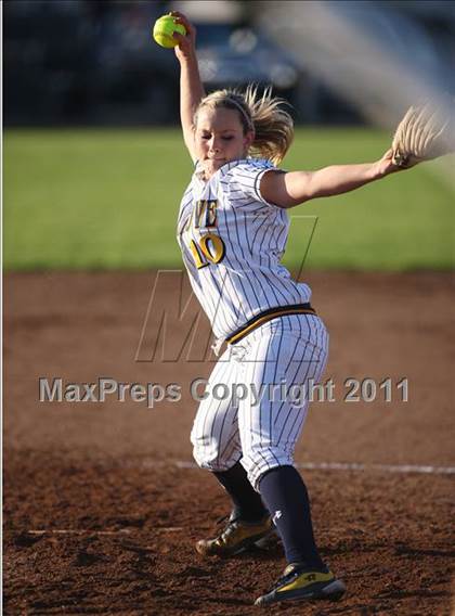 Thumbnail 1 in Pleasant Grove @ Elk Grove photogallery.