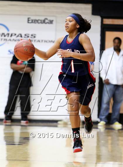 Thumbnail 2 in Dublin vs. Carondelet (CIF NCS D2 Final) photogallery.