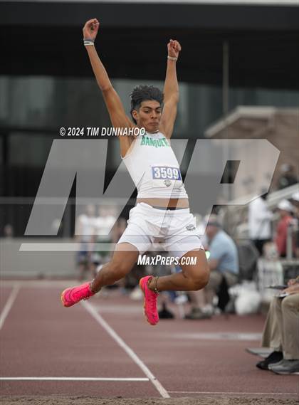 Thumbnail 3 in UIL Boys Track & Field Finals (Day 1) photogallery.