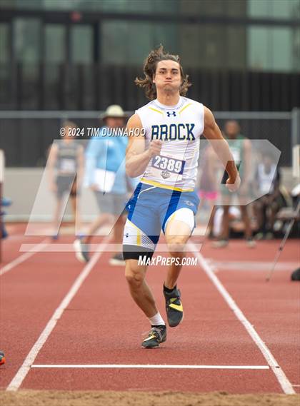 Thumbnail 1 in UIL Boys Track & Field Finals (Day 1) photogallery.