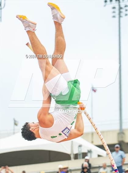 Thumbnail 3 in UIL Boys Track & Field Finals (Day 1) photogallery.