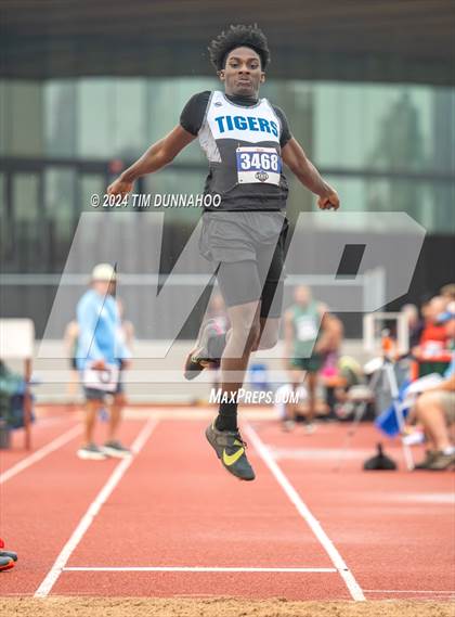 Thumbnail 3 in UIL Boys Track & Field Finals (Day 1) photogallery.