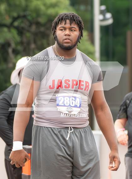 Thumbnail 2 in UIL Boys Track & Field Finals (Day 1) photogallery.