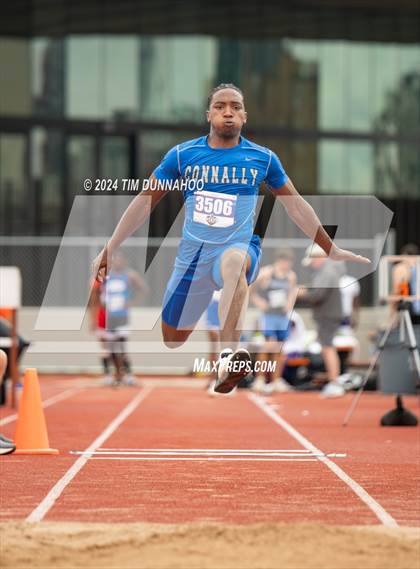 Thumbnail 1 in UIL Boys Track & Field Finals (Day 1) photogallery.