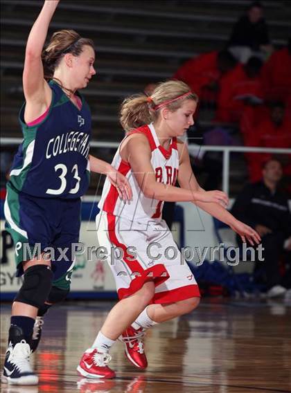 Thumbnail 2 in College Park vs W.B. Ray (McDonald's Texas Invitational) photogallery.