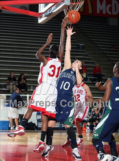 Thumbnail 1 in College Park vs W.B. Ray (McDonald's Texas Invitational) photogallery.