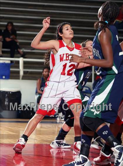 Thumbnail 2 in College Park vs W.B. Ray (McDonald's Texas Invitational) photogallery.