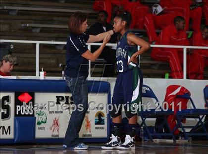 Thumbnail 1 in College Park vs W.B. Ray (McDonald's Texas Invitational) photogallery.