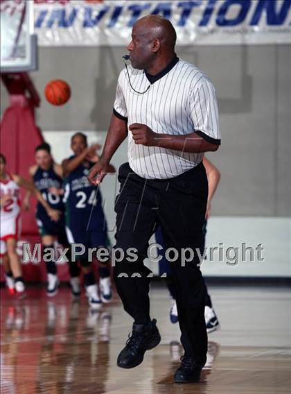 Thumbnail 1 in College Park vs W.B. Ray (McDonald's Texas Invitational) photogallery.