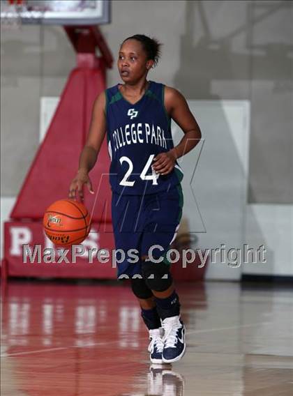 Thumbnail 2 in College Park vs W.B. Ray (McDonald's Texas Invitational) photogallery.