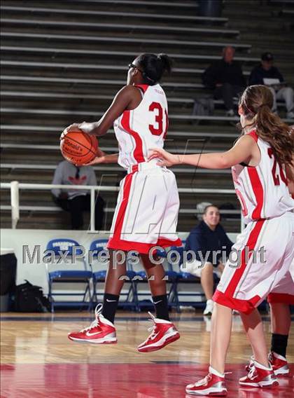 Thumbnail 3 in College Park vs W.B. Ray (McDonald's Texas Invitational) photogallery.