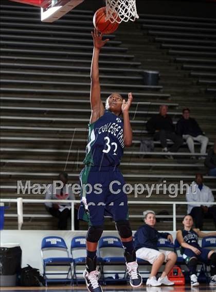 Thumbnail 3 in College Park vs W.B. Ray (McDonald's Texas Invitational) photogallery.