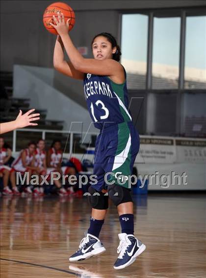 Thumbnail 3 in College Park vs W.B. Ray (McDonald's Texas Invitational) photogallery.