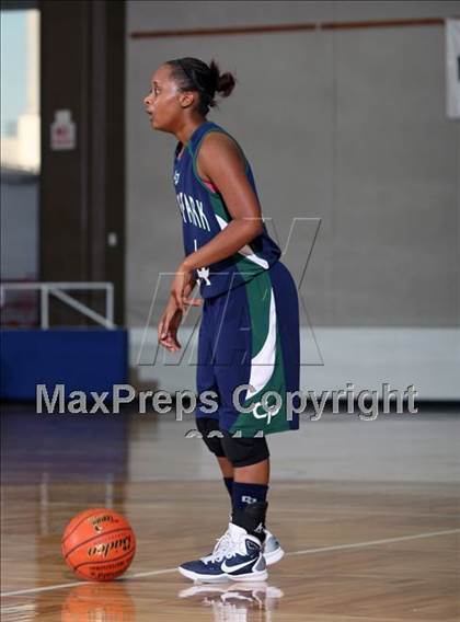 Thumbnail 2 in College Park vs W.B. Ray (McDonald's Texas Invitational) photogallery.