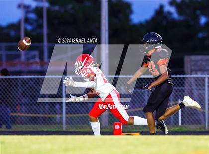 Thumbnail 2 in Seventy-First @ South View photogallery.