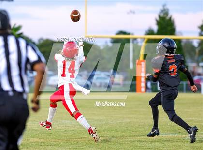 Thumbnail 3 in Seventy-First @ South View photogallery.