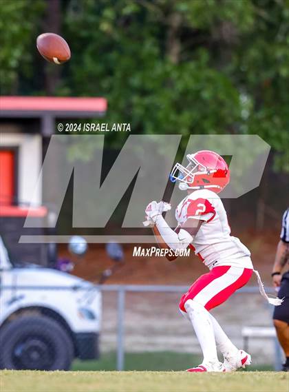 Thumbnail 3 in Seventy-First @ South View photogallery.