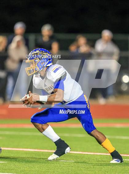 Thumbnail 3 in Carlisle vs. Joaquin (UIL 2A D1 Area Playoff) photogallery.