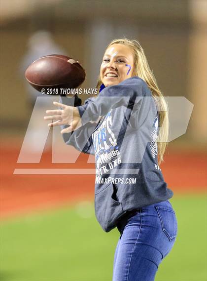 Thumbnail 3 in Carlisle vs. Joaquin (UIL 2A D1 Area Playoff) photogallery.