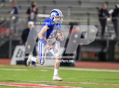 Thumbnail 3 in Carlisle vs. Joaquin (UIL 2A D1 Area Playoff) photogallery.
