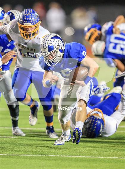 Thumbnail 3 in Carlisle vs. Joaquin (UIL 2A D1 Area Playoff) photogallery.