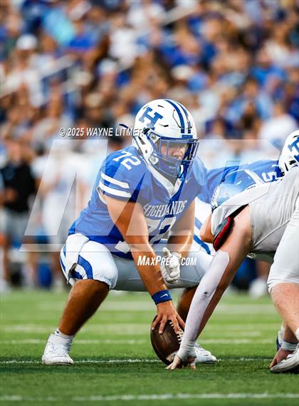 Thumbnail 3 in Covington Catholic @ Highlands photogallery.