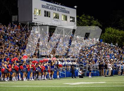 Thumbnail 2 in Covington Catholic @ Highlands photogallery.