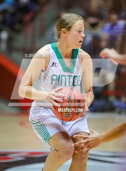 Thumbnail 2 in Santa Fe Indian @ Moriarty (NMAA 4A Quarterfinal) photogallery.