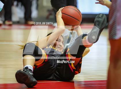 Thumbnail 2 in Santa Fe Indian @ Moriarty (NMAA 4A Quarterfinal) photogallery.