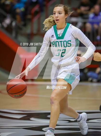 Thumbnail 2 in Santa Fe Indian @ Moriarty (NMAA 4A Quarterfinal) photogallery.