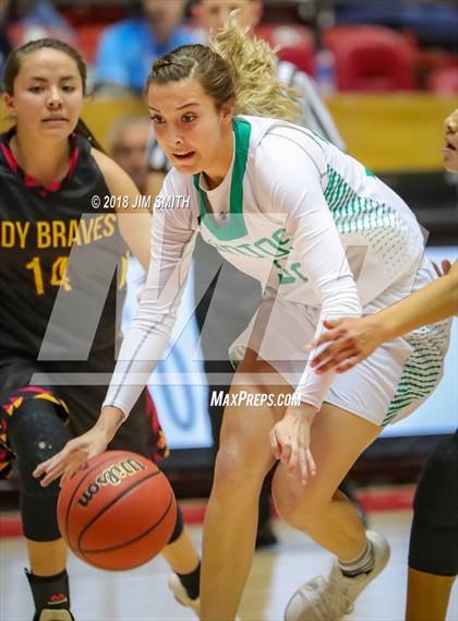 Thumbnail 2 in Santa Fe Indian @ Moriarty (NMAA 4A Quarterfinal) photogallery.