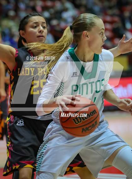 Thumbnail 2 in Santa Fe Indian @ Moriarty (NMAA 4A Quarterfinal) photogallery.